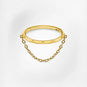 Piercing Arianna - Plumeria Piercing