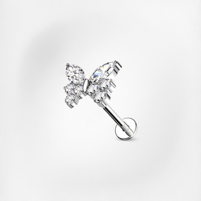 Piercing April - Labret Plumeria Piercing
