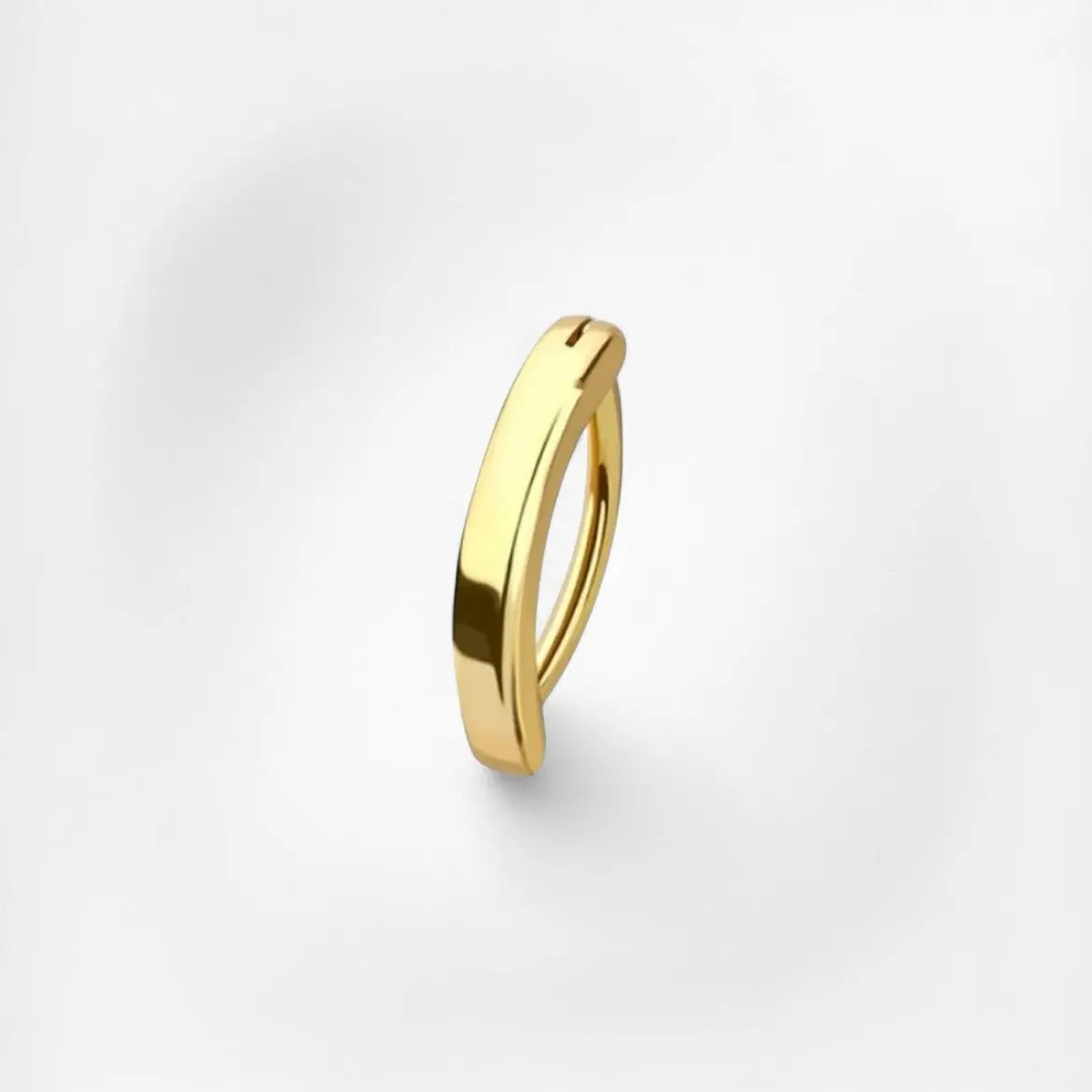 Piercing Viviane - Plumeria Piercing