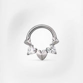 Piercing Célia - Plumeria Piercing