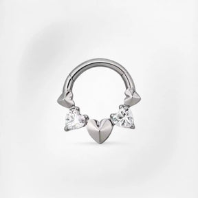 Piercing Célia - Plumeria Piercing