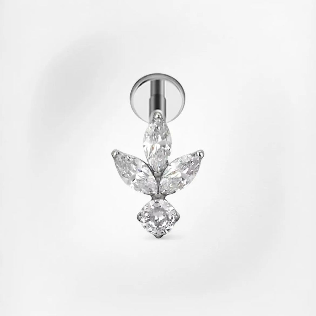 Piercing Nelsie - Plumeria Piercing