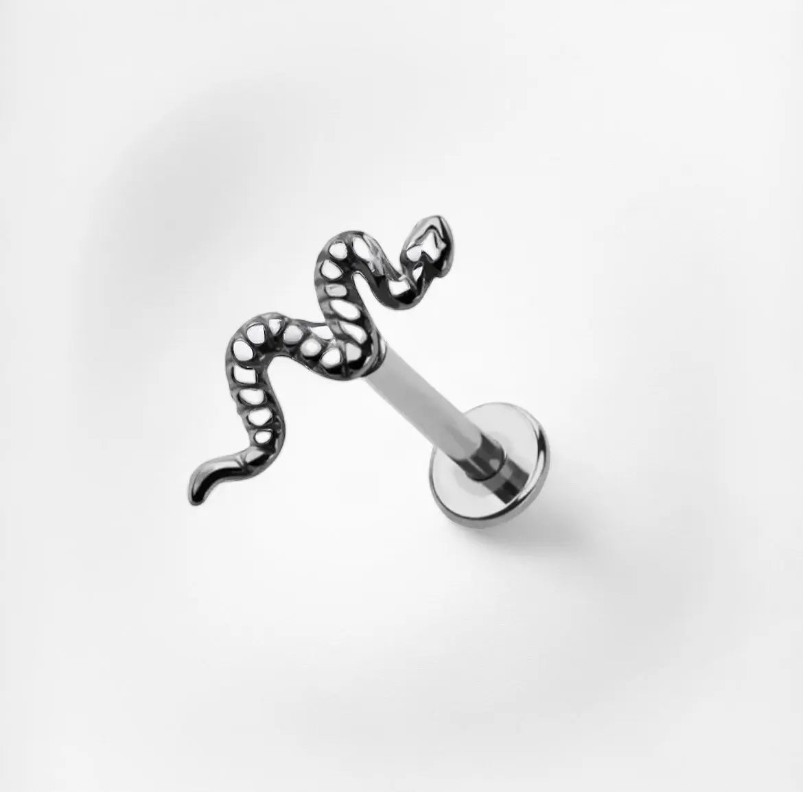 Piercing Anna - Plumeria Piercing