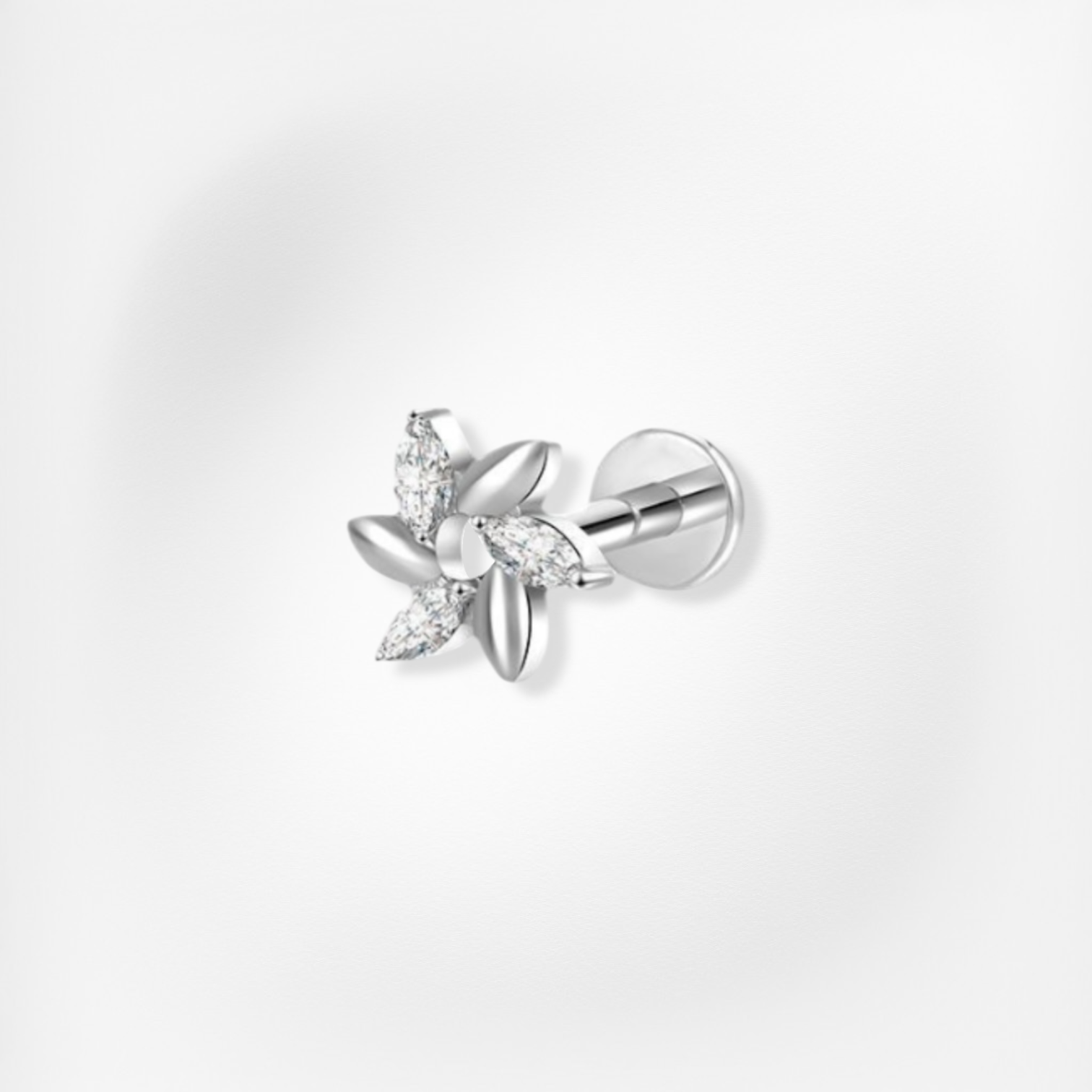 Piercing Noémie Plumeria Piercing