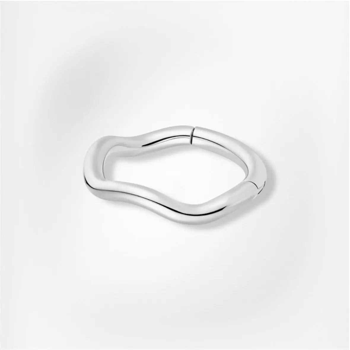 Piercing Bonnie - Anneau Plumeria Piercing