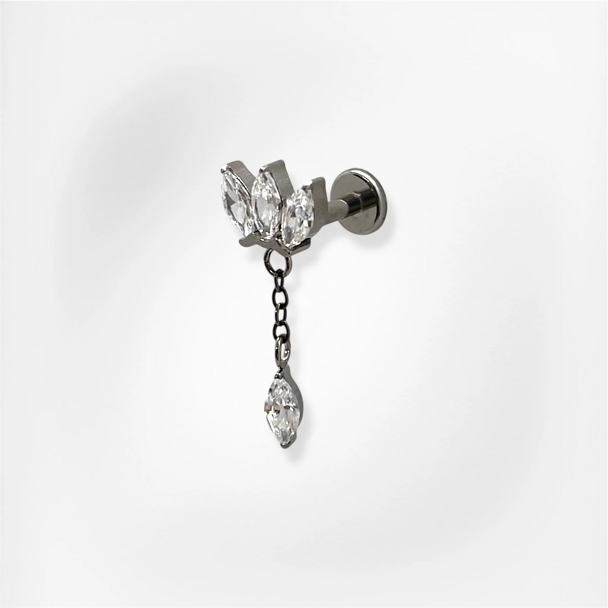 Piercing Éléonore Plumeria Piercing