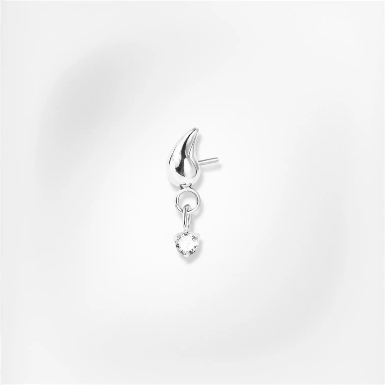 Piercing Johanna Plumeria Piercing