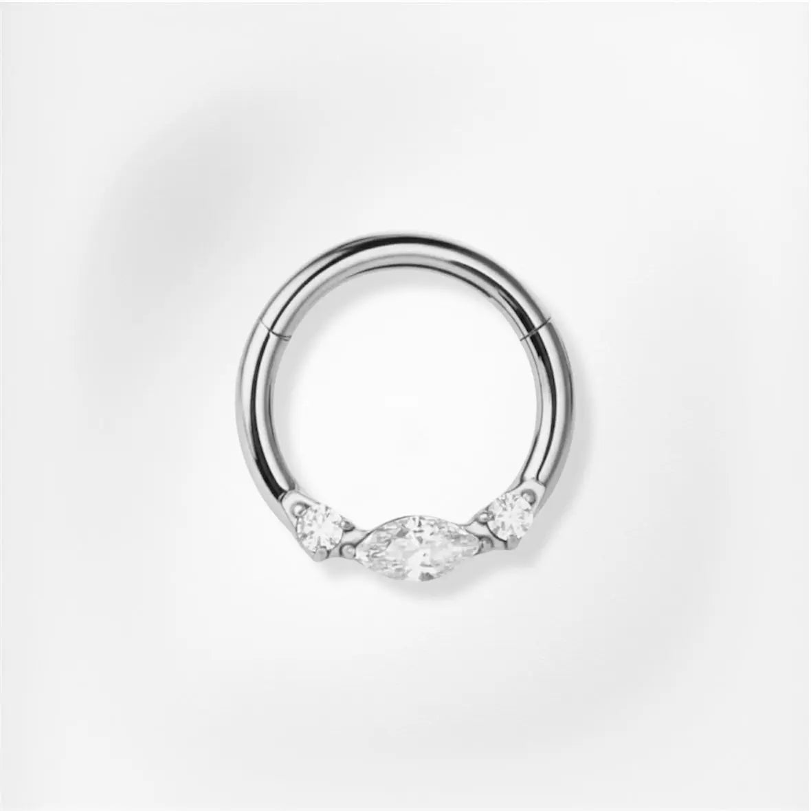 Piercing Soen - Anneau Plumeria Piercing