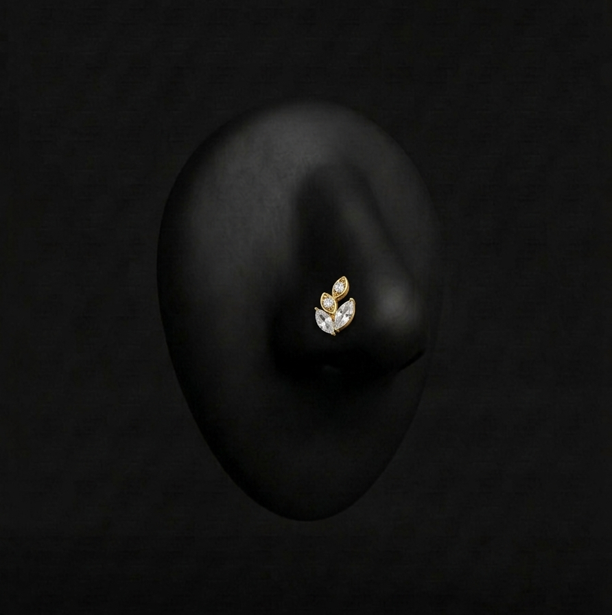 Piercing Priscilia - Stud - Nez Plumeria Piercing